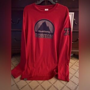 Burton Red Tech crew neck Shirt long sleeve with mountain graphic XL